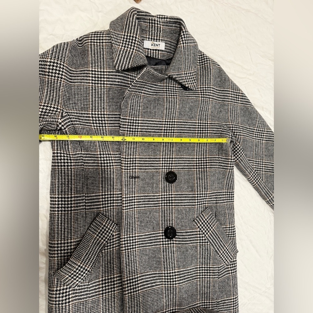 Women's Black and White winter wool Coat - Picture 8 of 9